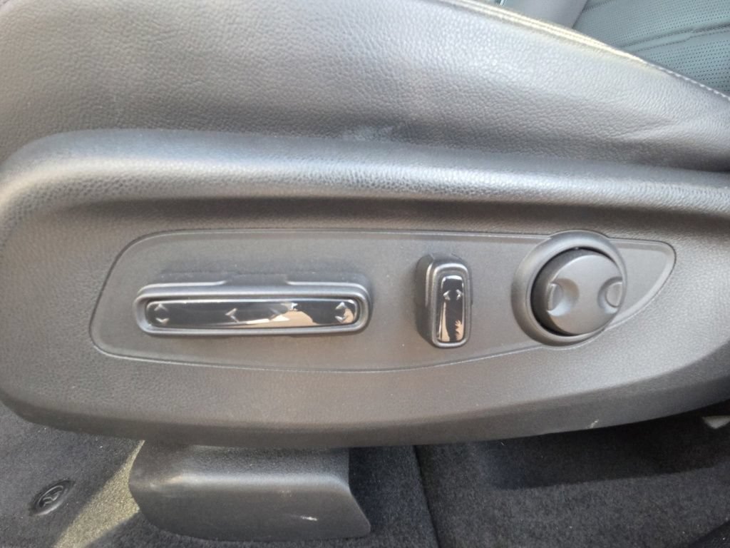 Used 2025 Honda CR-V EX-L image 27
