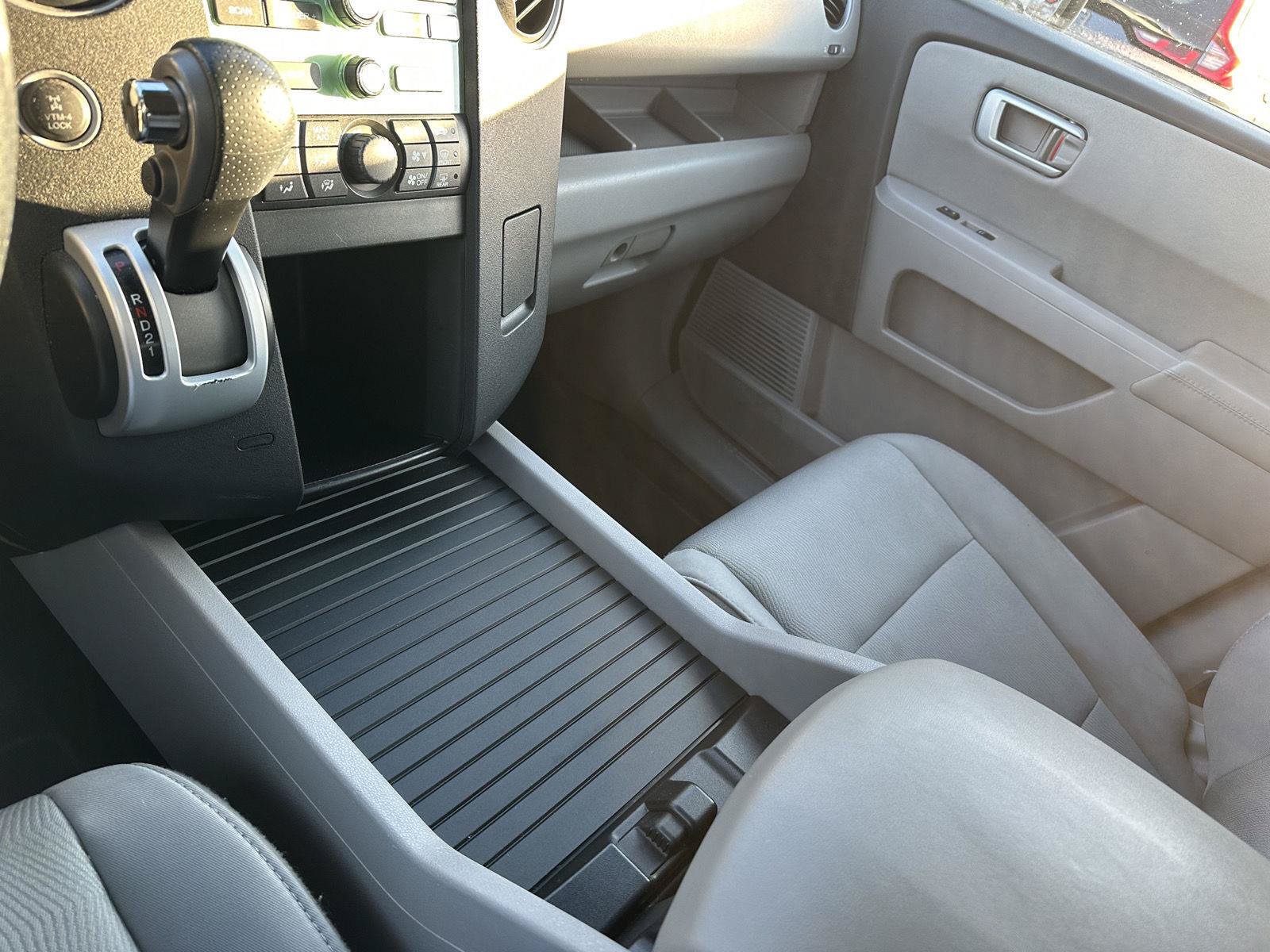 Used 2011 Honda Pilot LX image 27
