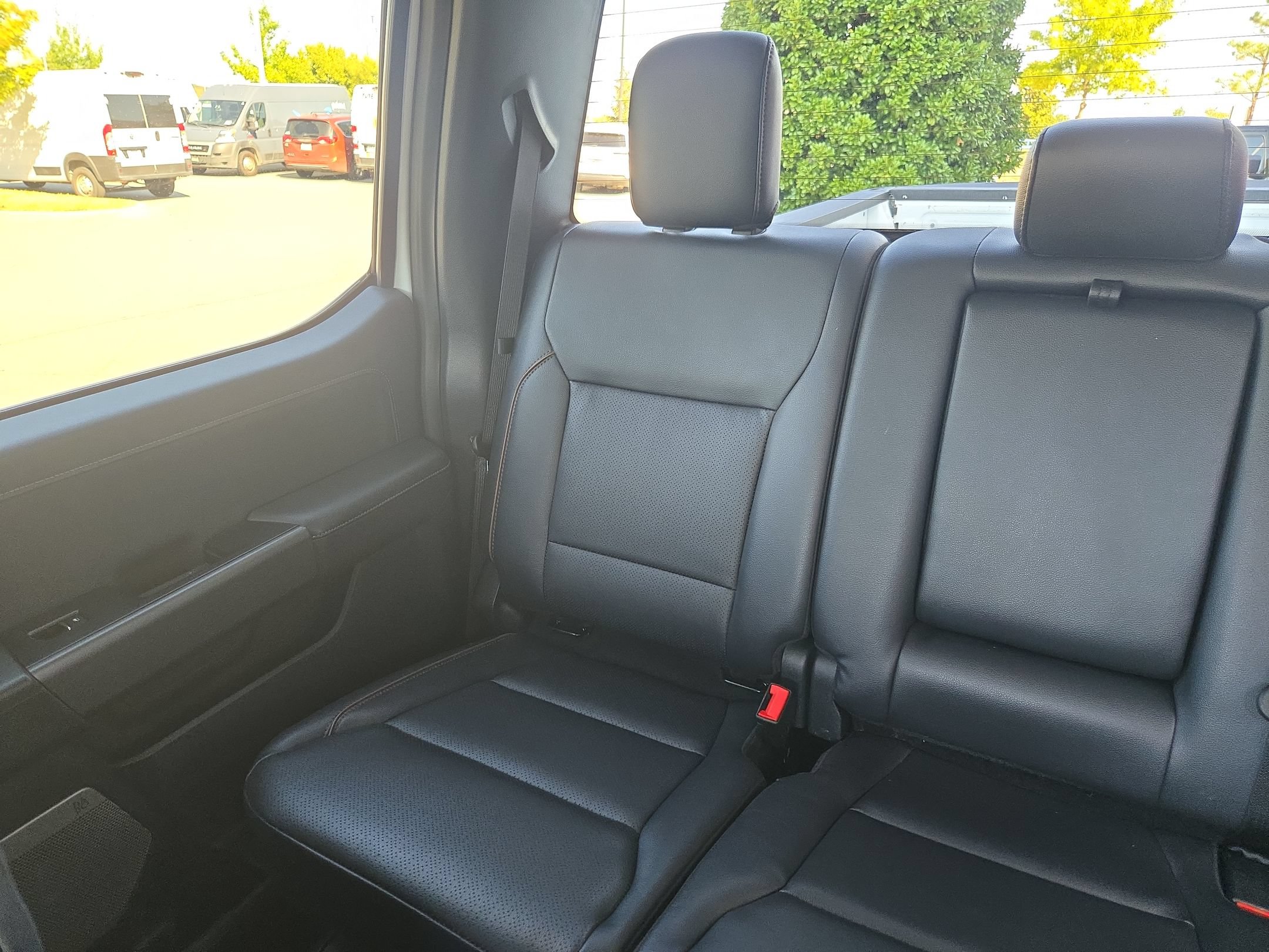 Used 2026 Ford F250 Lariat AWD/4WD image 12