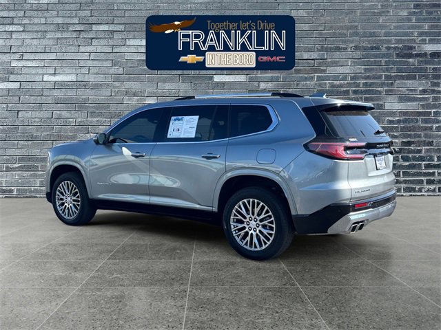Used 2025 GMC Acadia Denali image 3