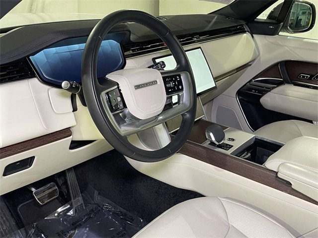 Used 2024 Land Rover Range Rover SE image 15