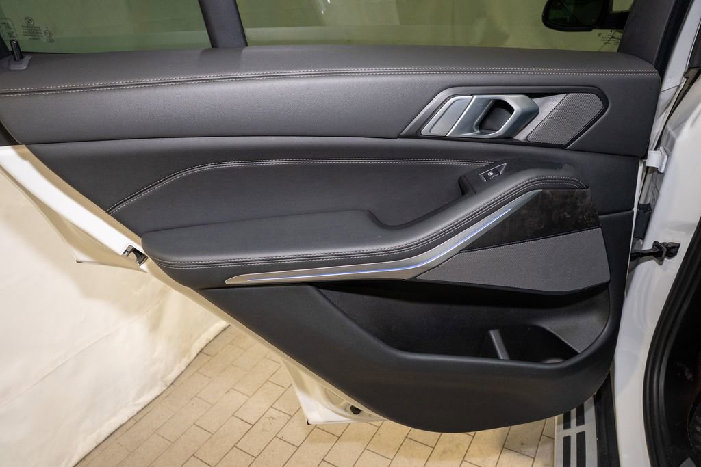 Used 2024 BMW X5 xDrive40i image 13