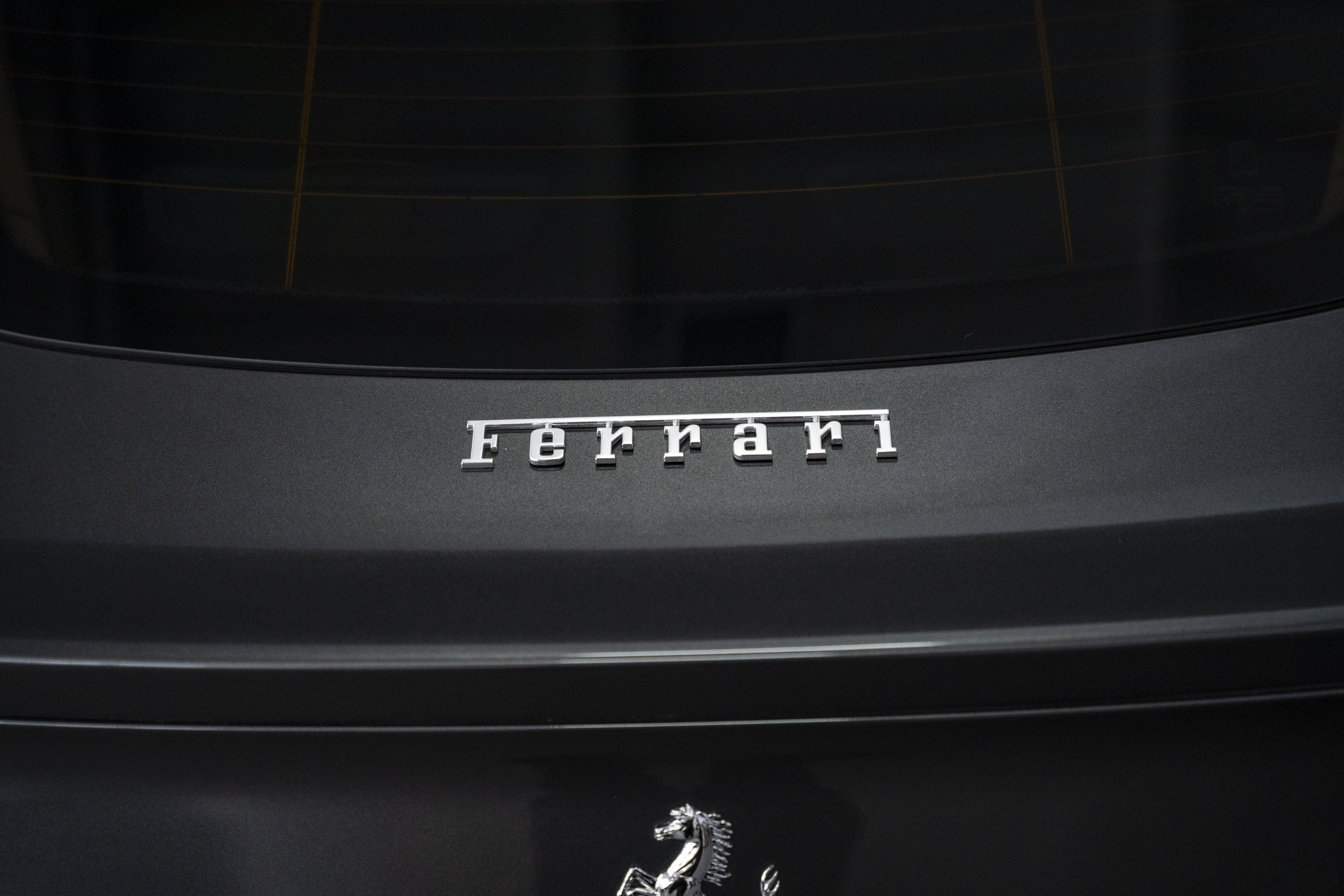 Used 2014 Ferrari F12 Berlinetta RWD image 14