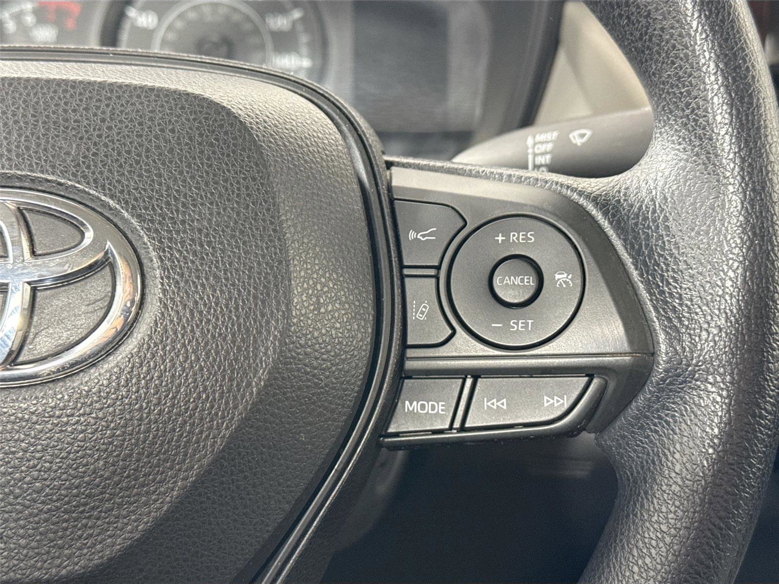 Certified 2020 Toyota Corolla L image 25