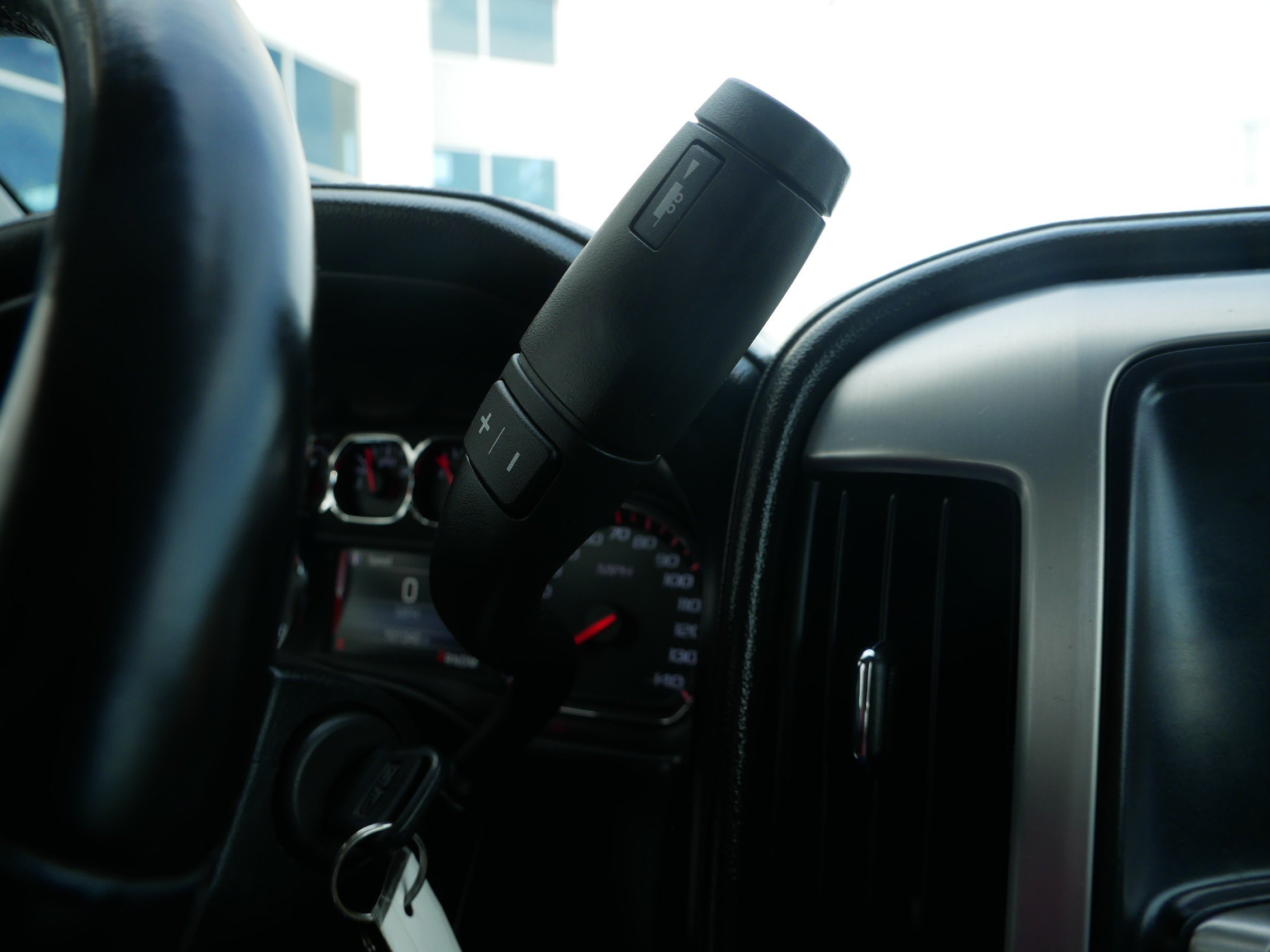 Used 2014 GMC Sierra 1500 SLT w/ Suspension Package, Off-Road AWD/4WD image 19