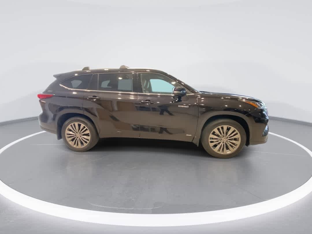 Used 2020 Toyota Highlander Platinum AWD/4WD image 9