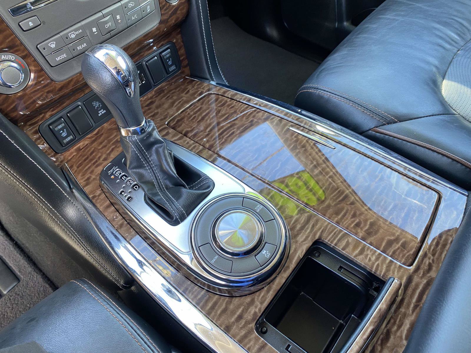 Used 2019 Nissan Armada SL w/ Premium Package RWD image 22