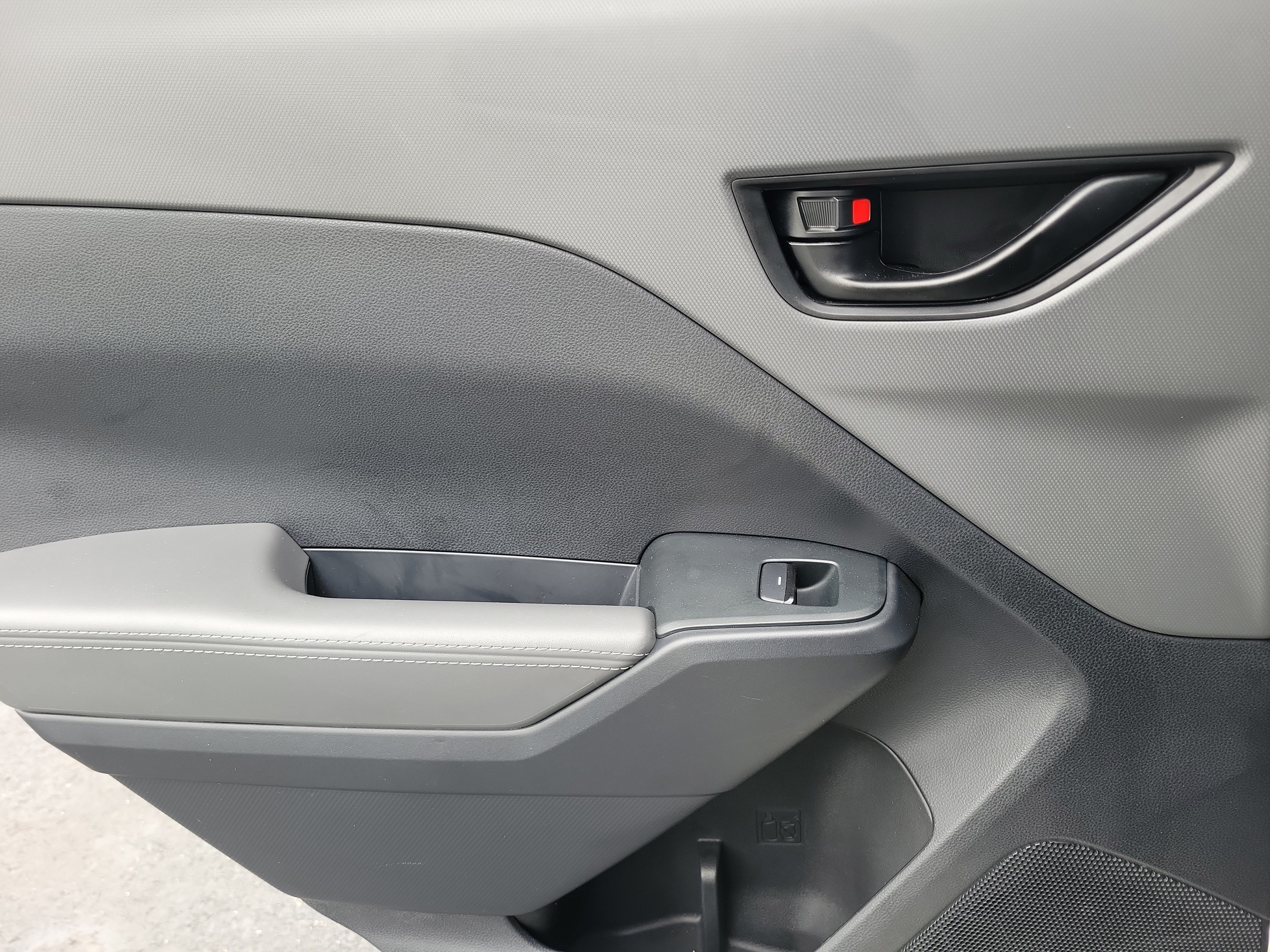 Certified 2024 Subaru Crosstrek 2.0i Premium AWD/4WD image 13