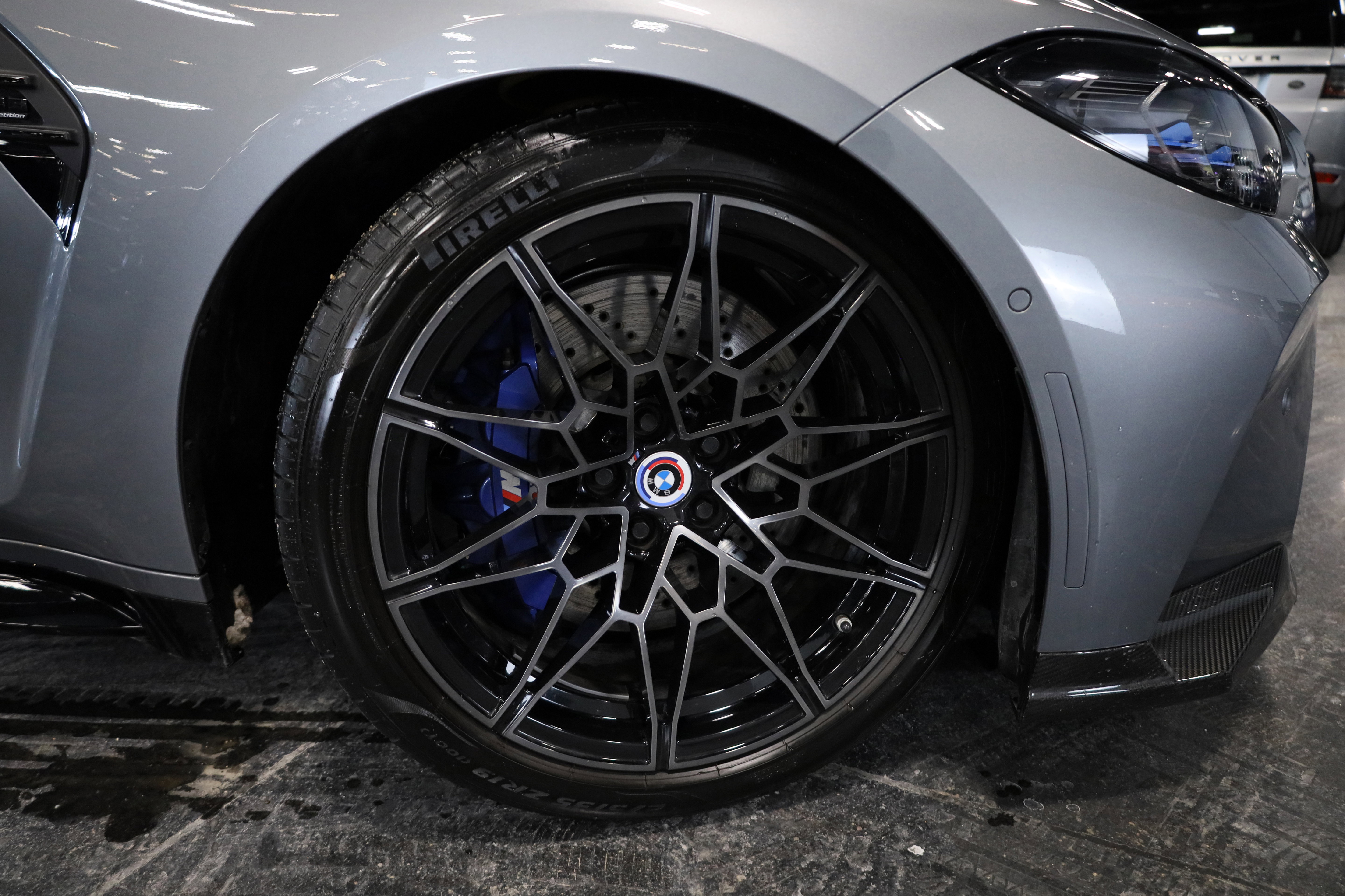 Used 2023 BMW M3 Competition w/ M Carbon Exterior Package image 9