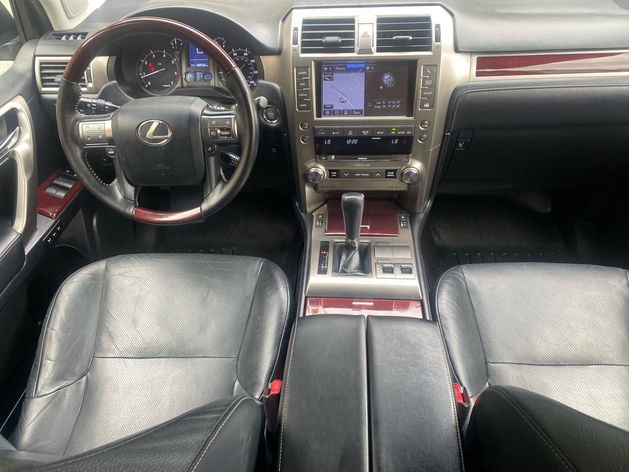 Used 2019 Lexus GX 460 Premium AWD/4WD image 27