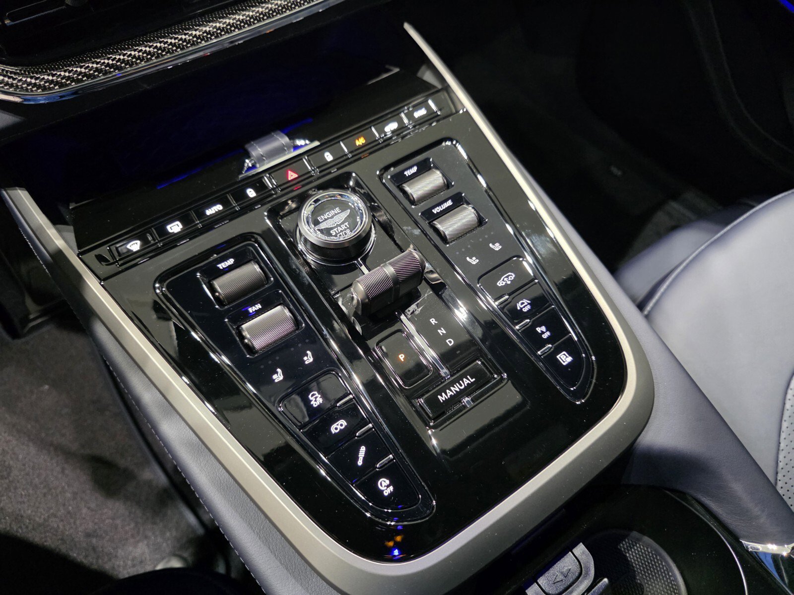 New 2026 Aston Martin DBX 707 image 15