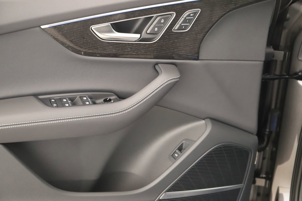 New 2026 Audi Q7 2.0T Premium Plus image 23