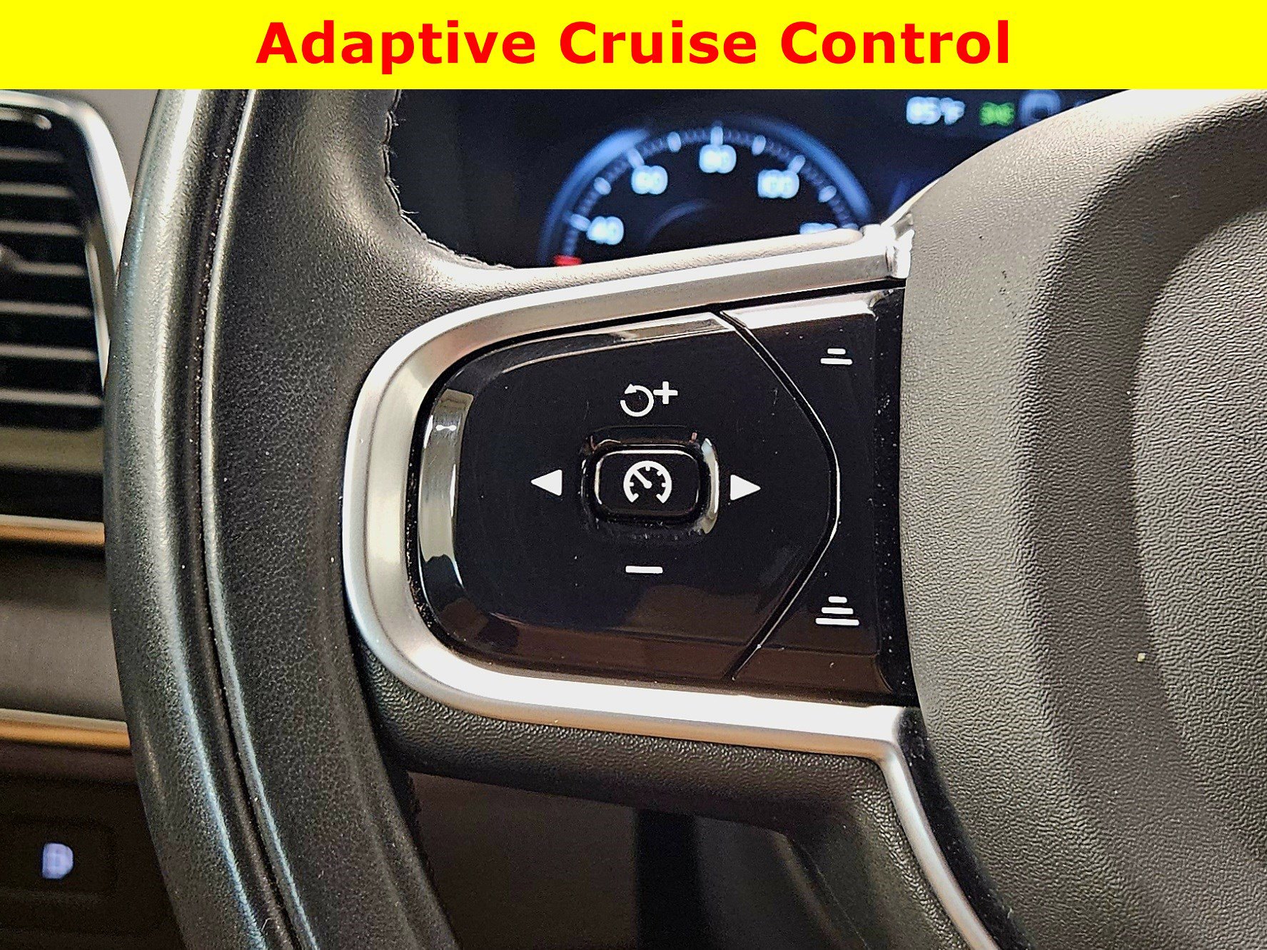 Used 2022 Volvo XC90 T8 Inscription image 31