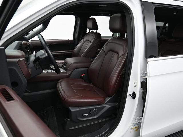 Used 2023 Ford Expedition Max Limited image 12