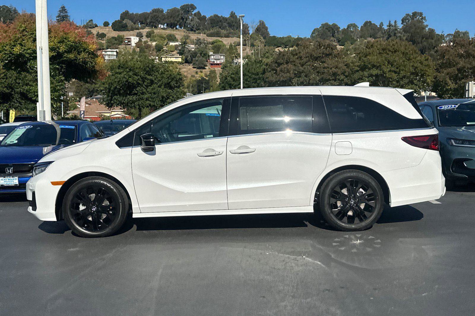 New 2026 Honda Odyssey Sport-L image 6