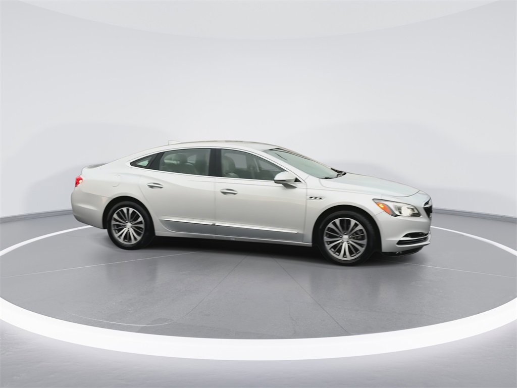 Used 2019 Buick LaCrosse Essence w/ Sights and Sounds Package image 9