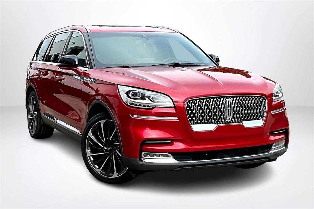 Used 2020 Lincoln Aviator Reserve w/ Equipment Group 202A image 3