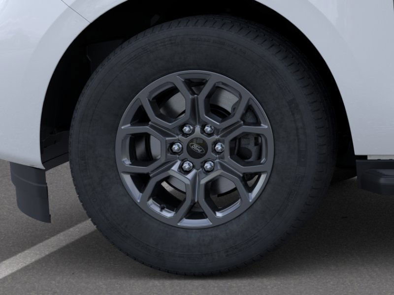 New 2025 Ford Expedition Active image 19