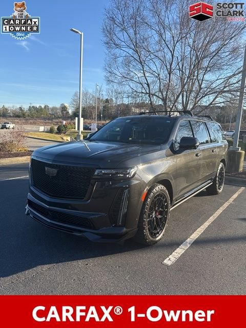 Used 2024 Cadillac Escalade ESV V