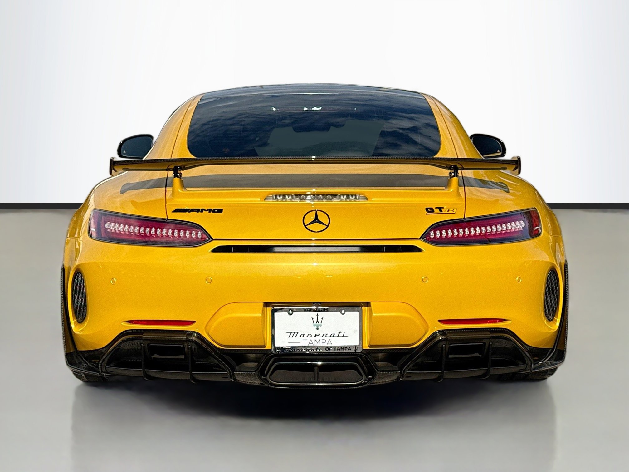 Used 2019 Mercedes-Benz AMG GT R image 4