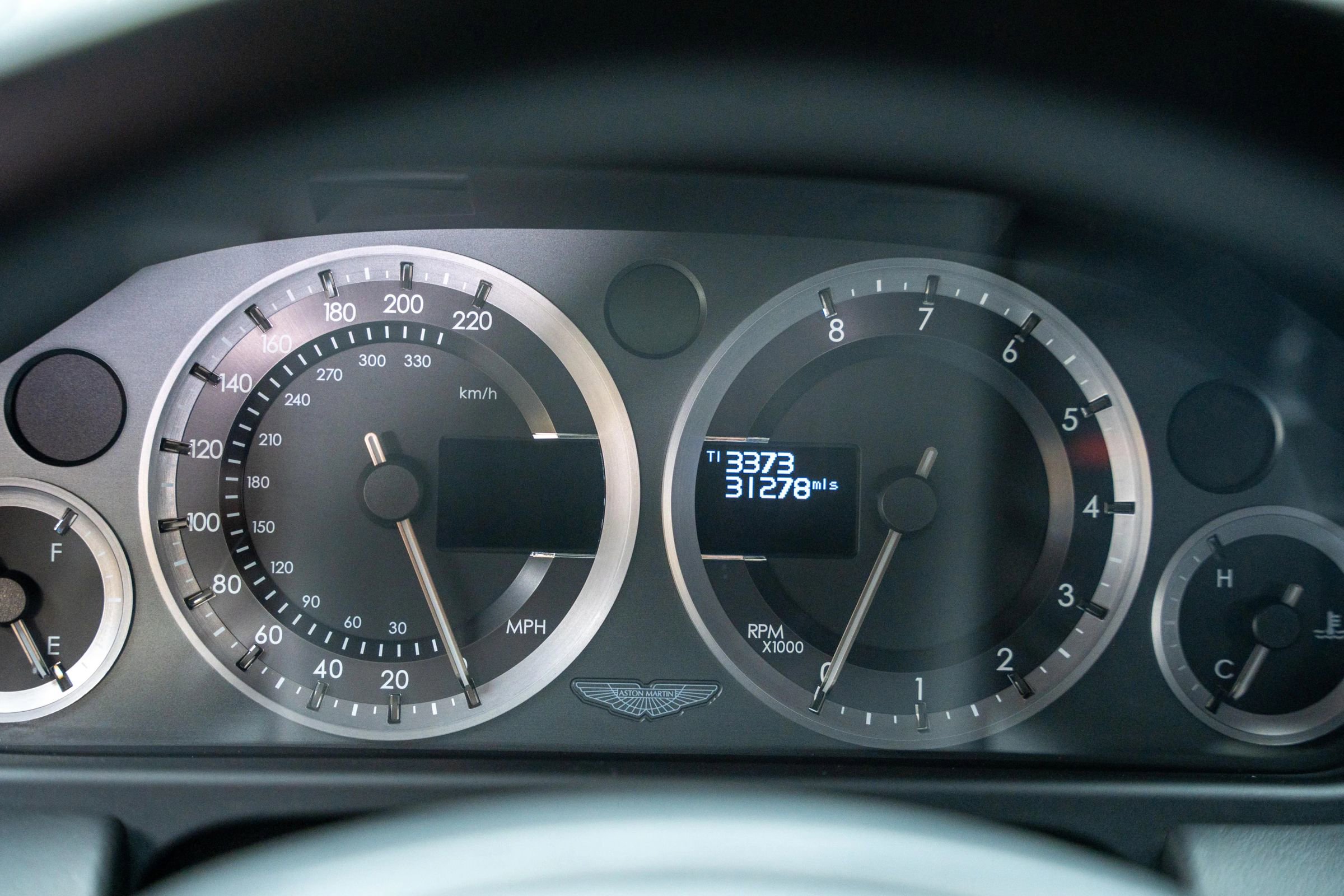 Used 2014 Aston Martin Rapide S Sedan 4D image 38