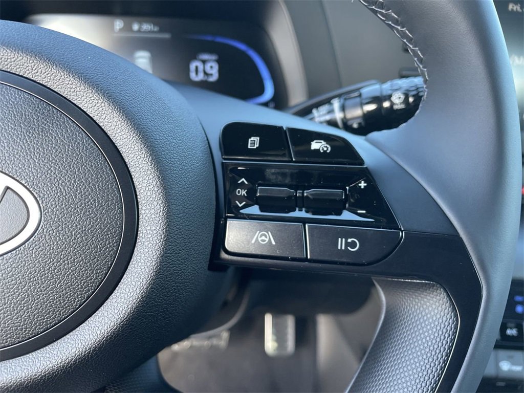 New 2025 Hyundai Elantra Sport image 27