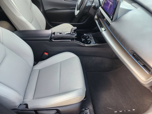 Used 2024 Toyota Prius Limited w/ Limited Premium Package FWD image 14