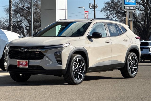 New 2026 Chevrolet Trax RS w/ Sunroof Package image 10