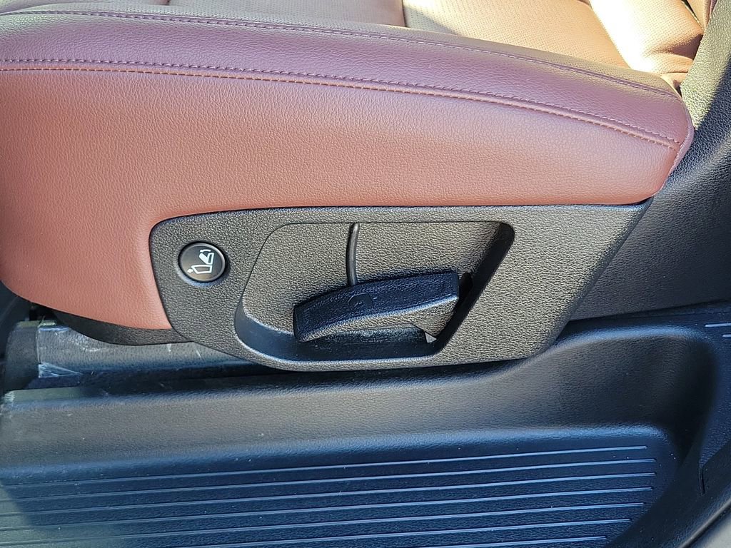 Used 2023 Kia Telluride SX image 19