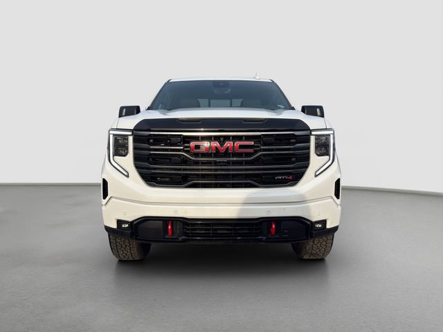Used 2025 GMC Sierra 1500 AT4 w/ AT4 Premium Package AWD/4WD image 2