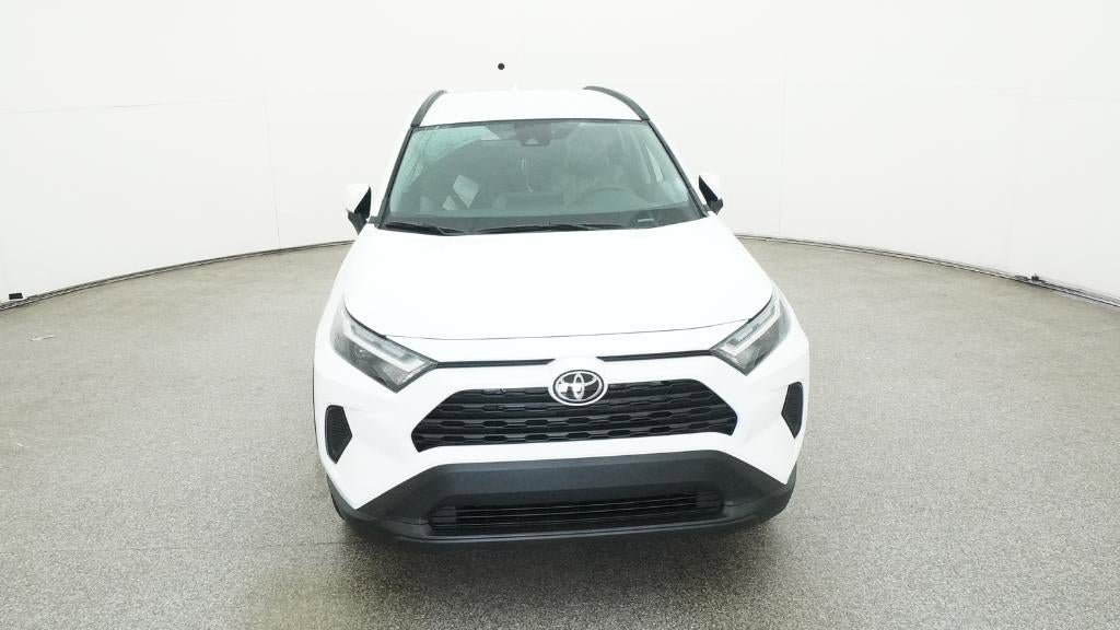 New 2025 Toyota RAV4 XLE image 15