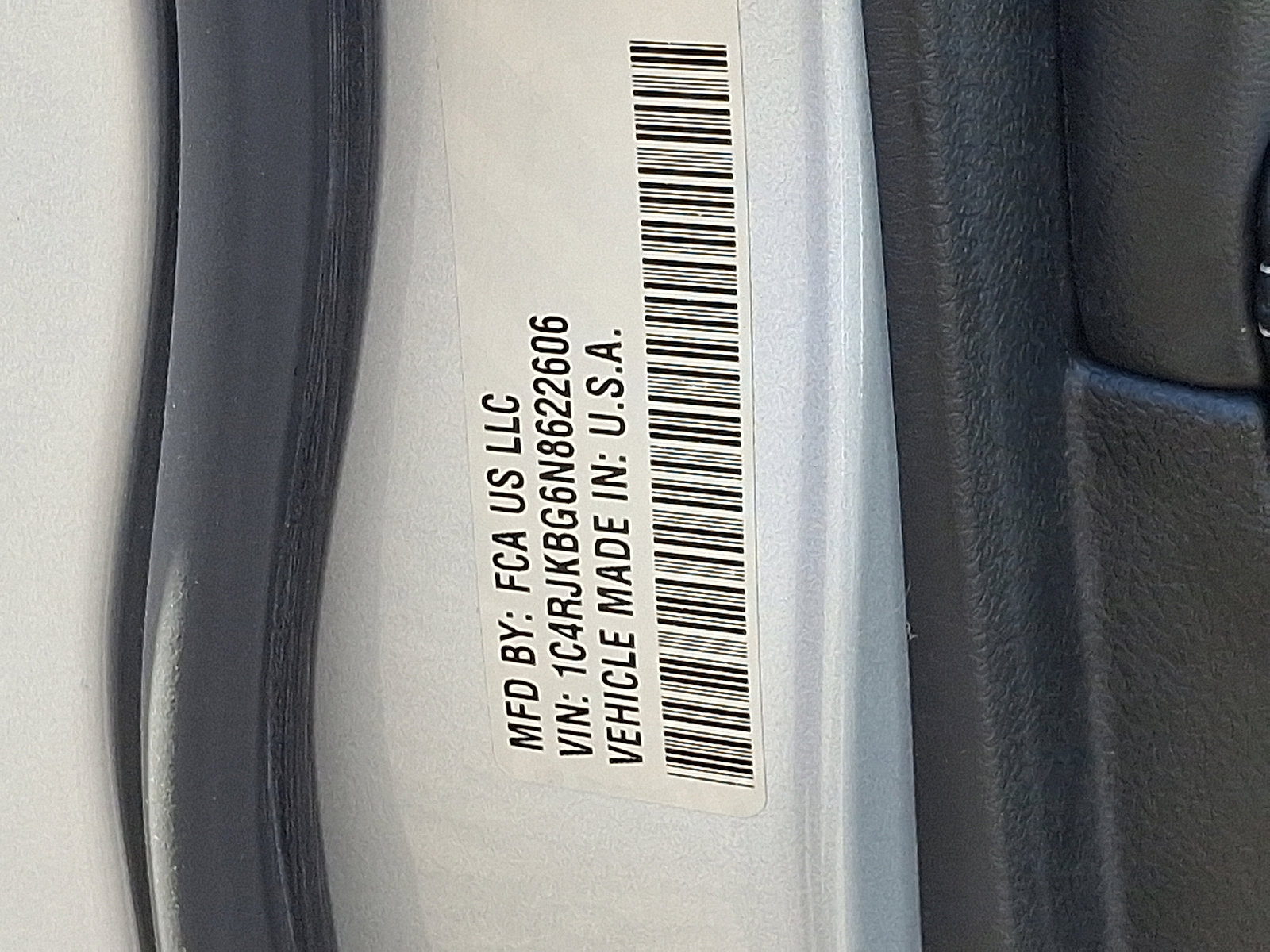Used 2022 Jeep Grand Cherokee L Limited AWD/4WD image 4