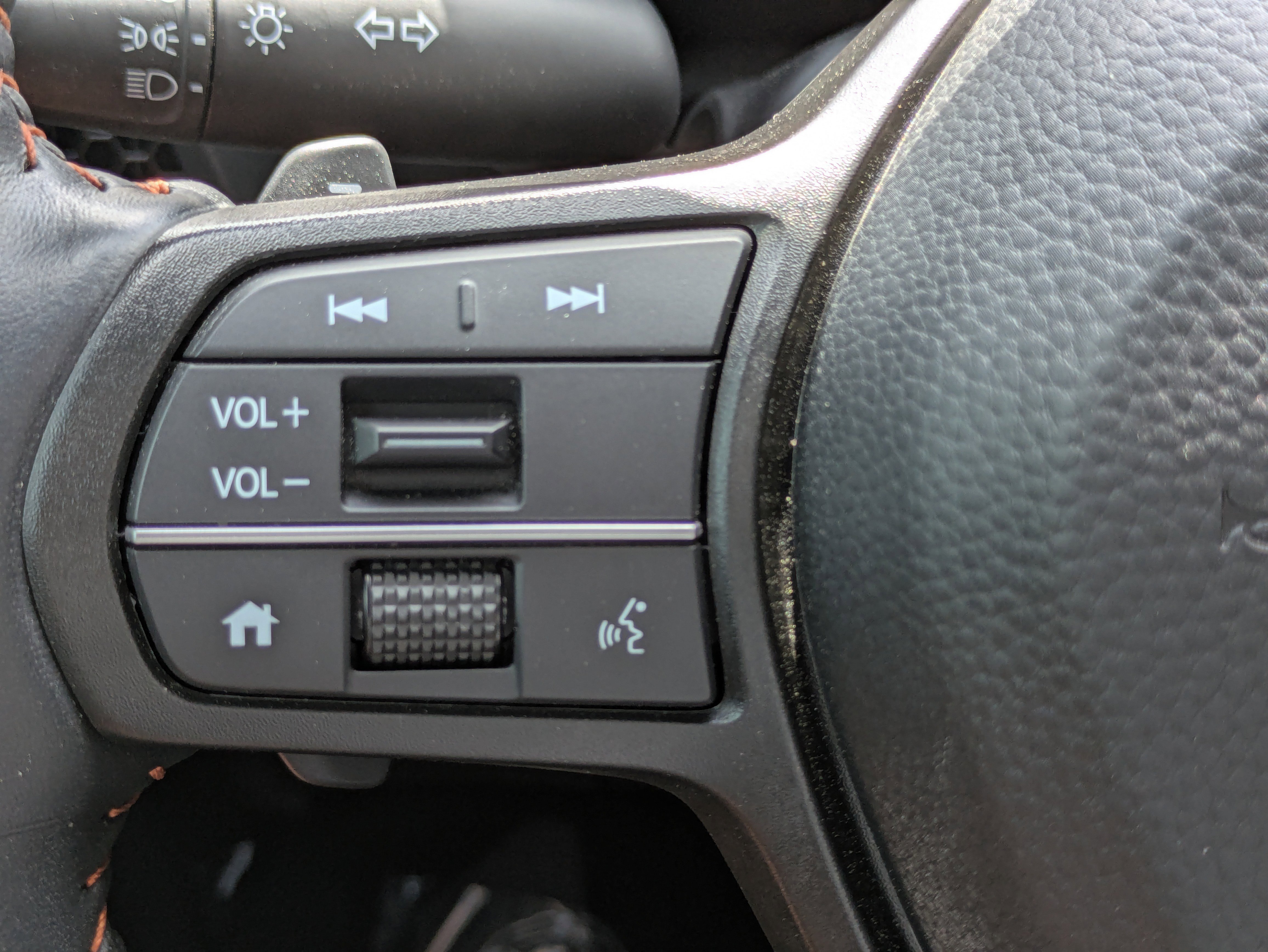 Certified 2025 Honda CR-V Sport-L image 32