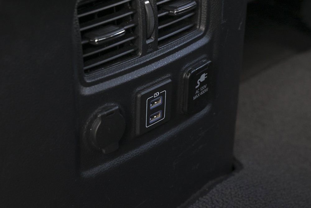 Used 2019 Nissan Titan PRO-4X image 33