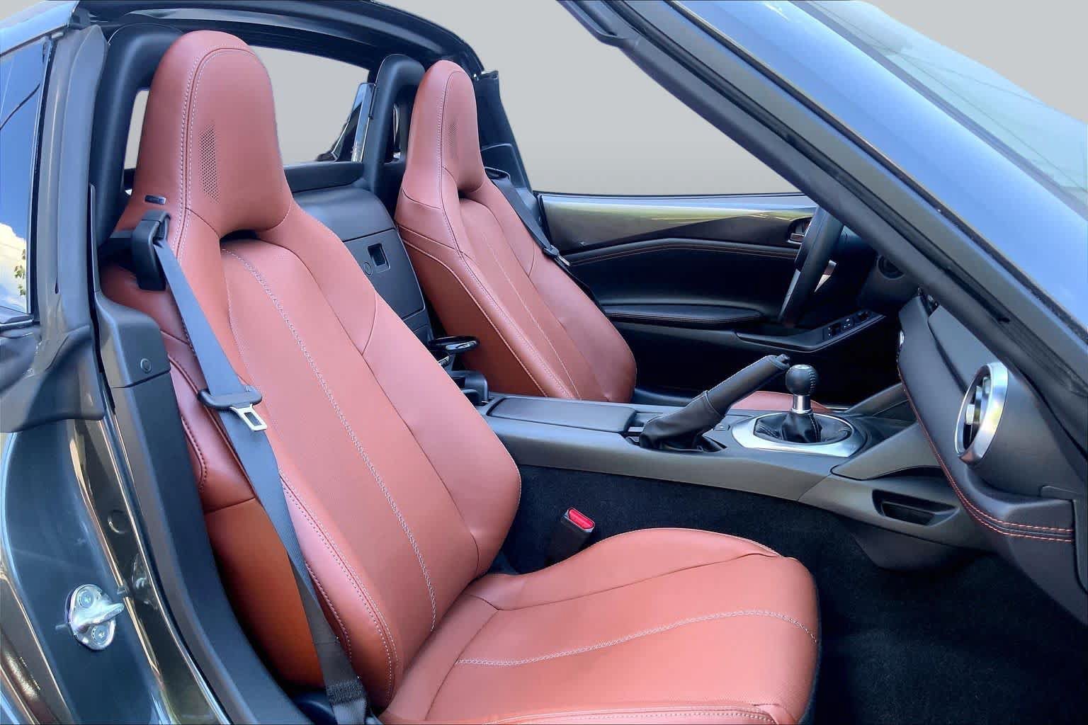 Certified 2022 MAZDA MX-5 Miata RF Grand Touring RWD image 8