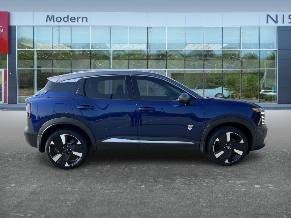 Certified 2025 Nissan Kicks SR AWD/4WD image 4