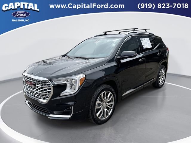 Used 2022 GMC Terrain Denali image 1