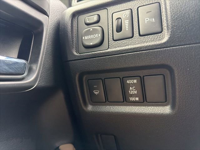 Used 2017 Toyota 4Runner Limited image 18