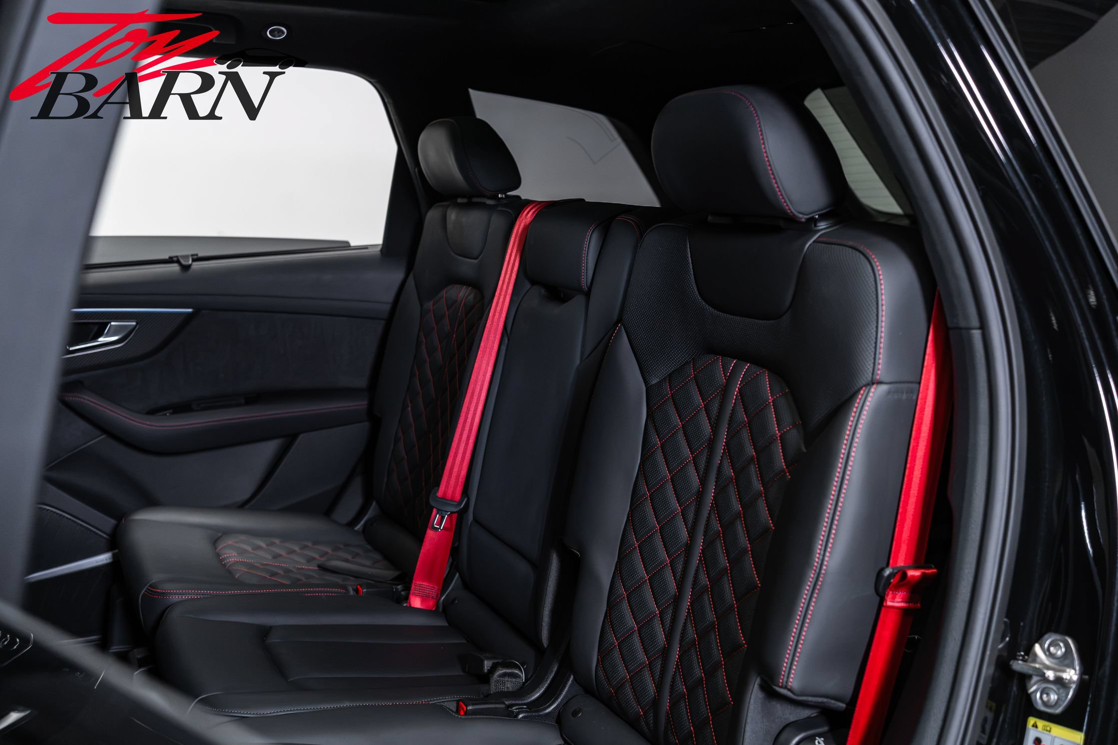 Used 2025 Audi SQ7 Prestige AWD/4WD image 44