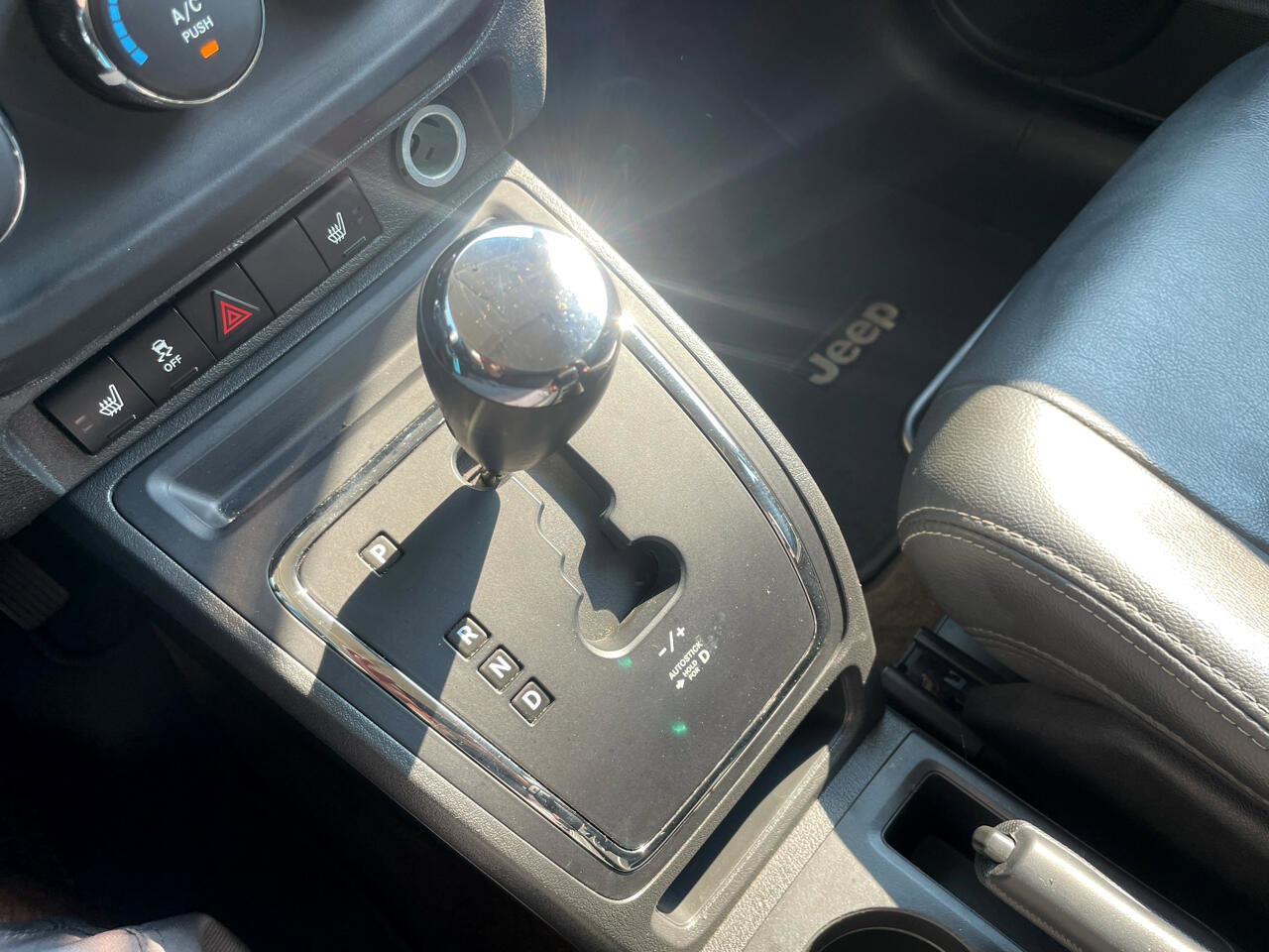 Used 2015 Jeep Patriot High Altitude image 20