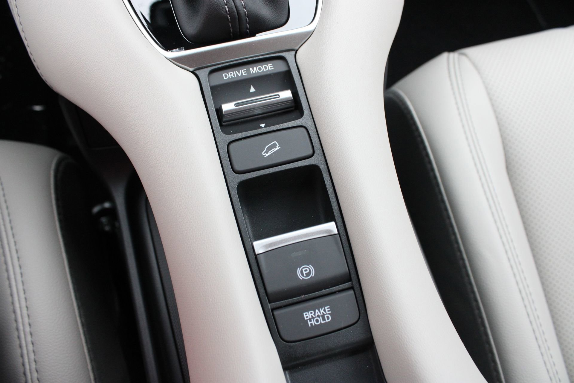 New 2026 Honda HR-V EX-L image 41