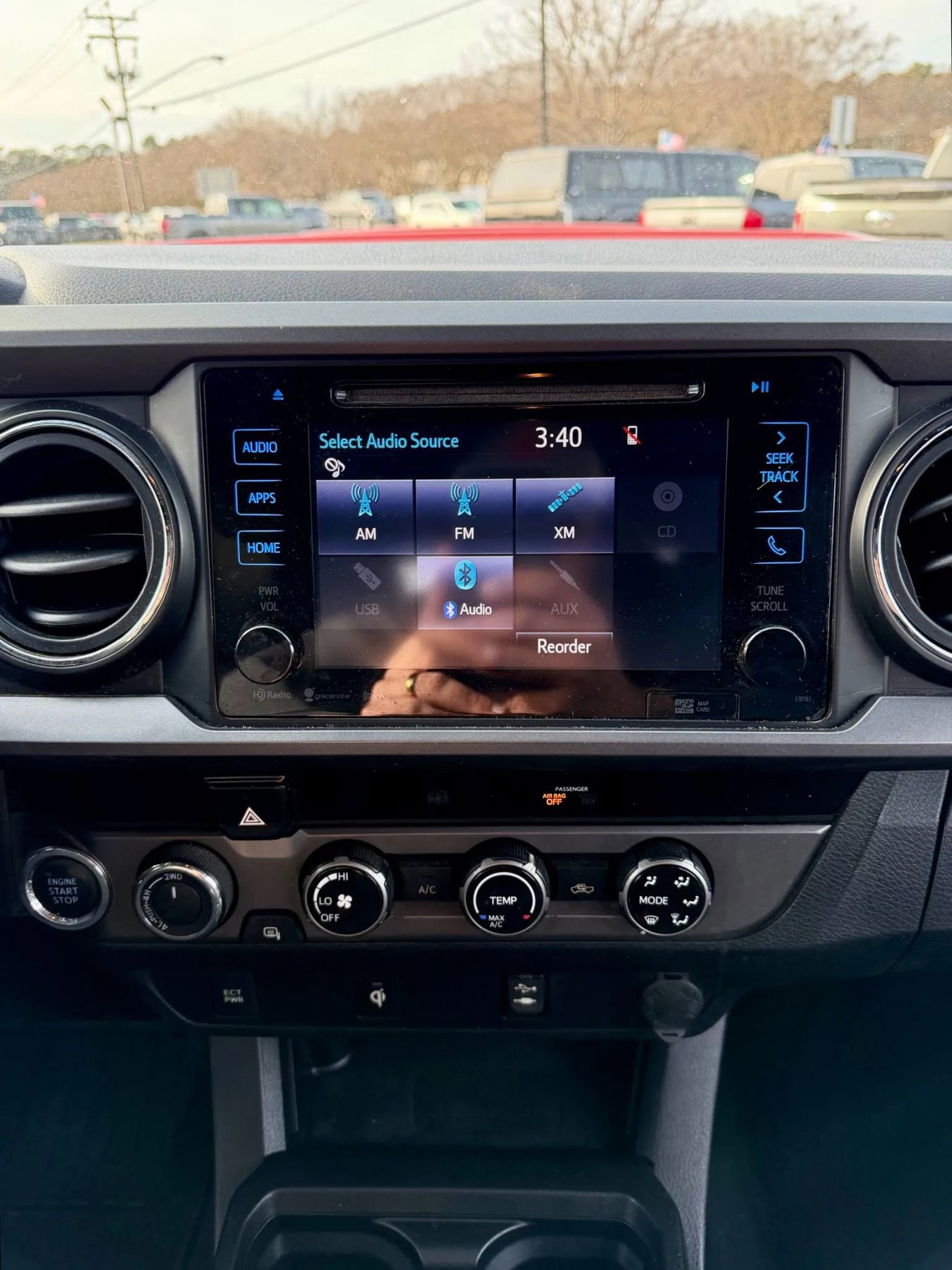 Used 2016 Toyota Tacoma TRD Sport w/ Towing Package AWD/4WD image 14