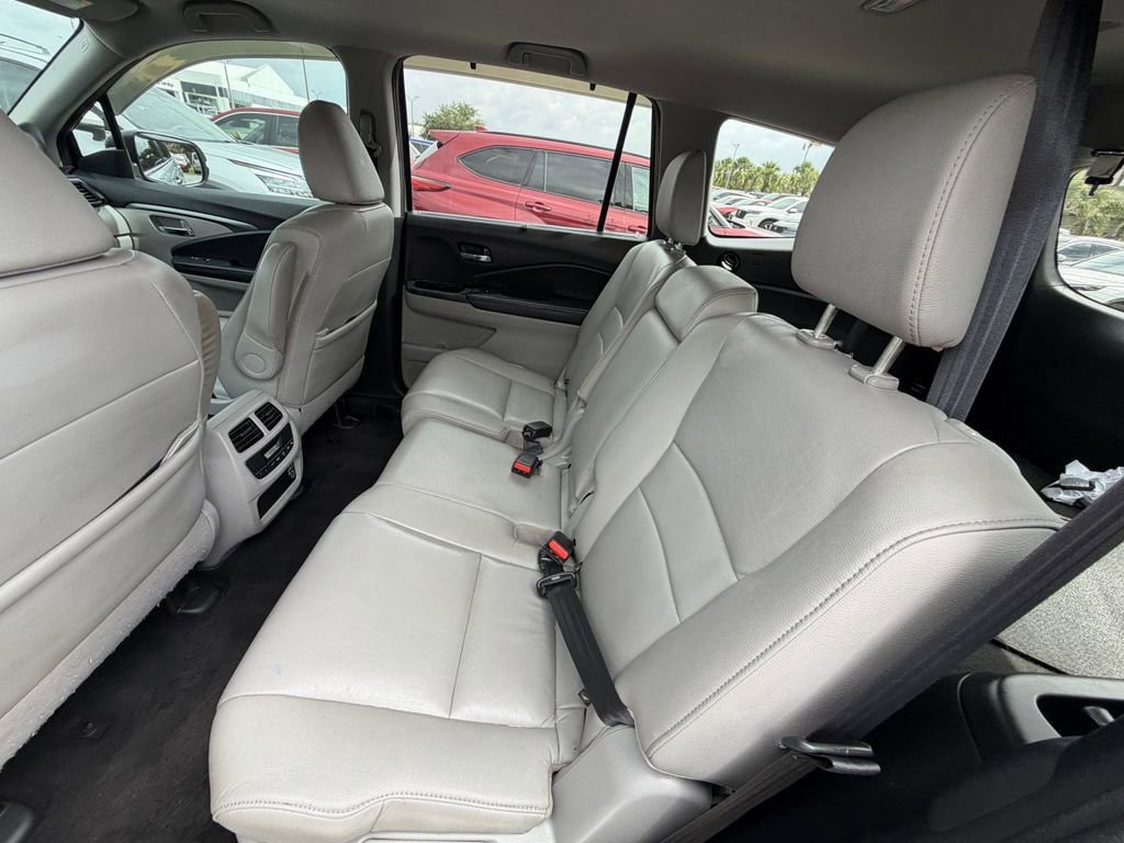 Used 2021 Honda Pilot EX-L image 17