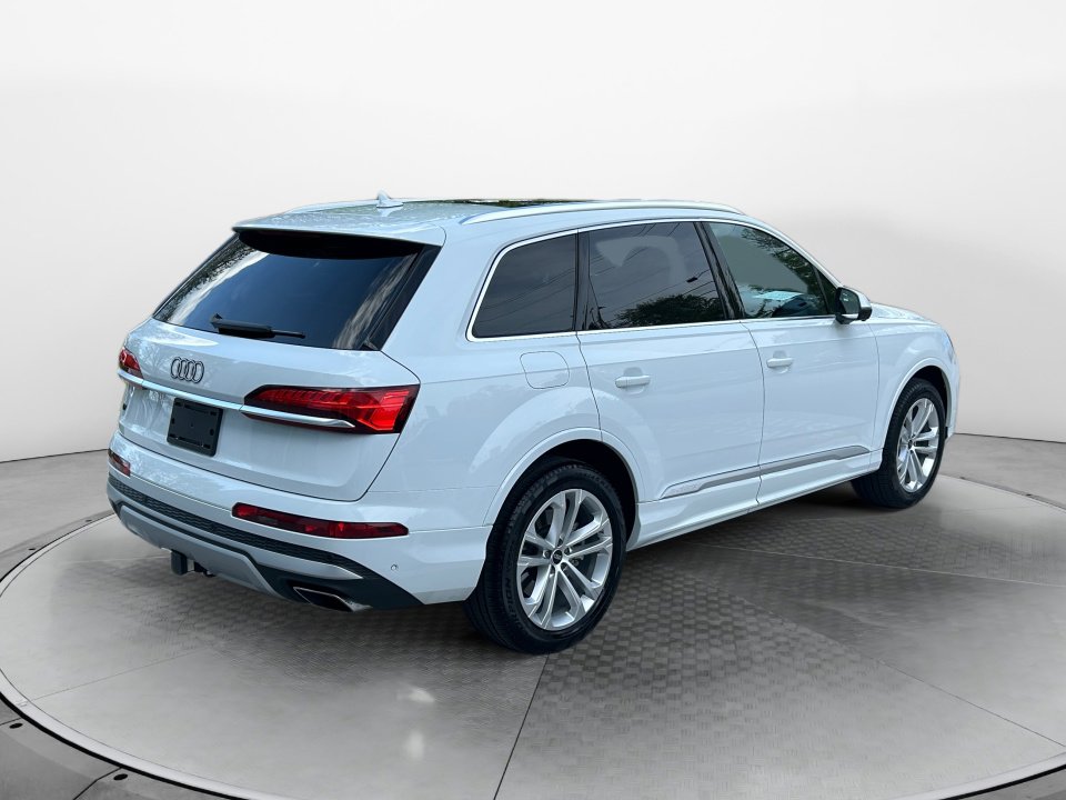 Used 2025 Audi Q7 2.0T Premium image 7