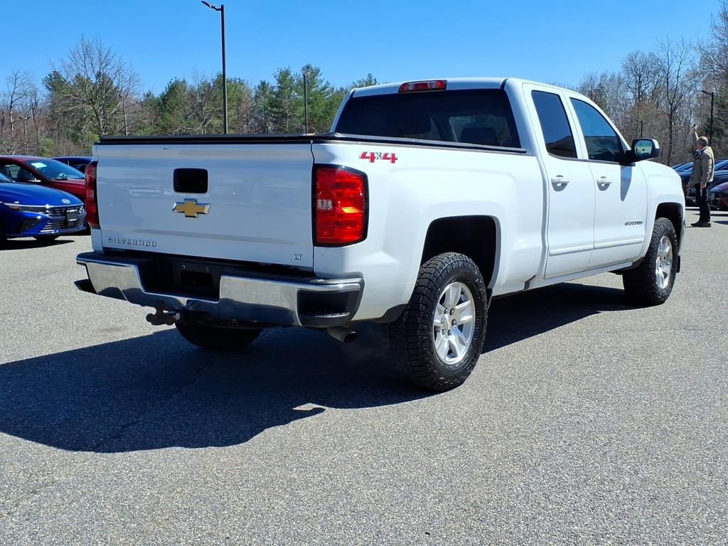 Used 2018 Chevrolet Silverado 1500 LT image 3