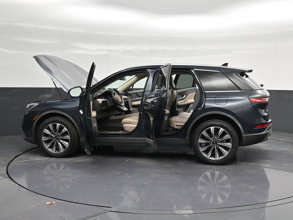 Used 2021 Lincoln Corsair Reserve FWD image 39