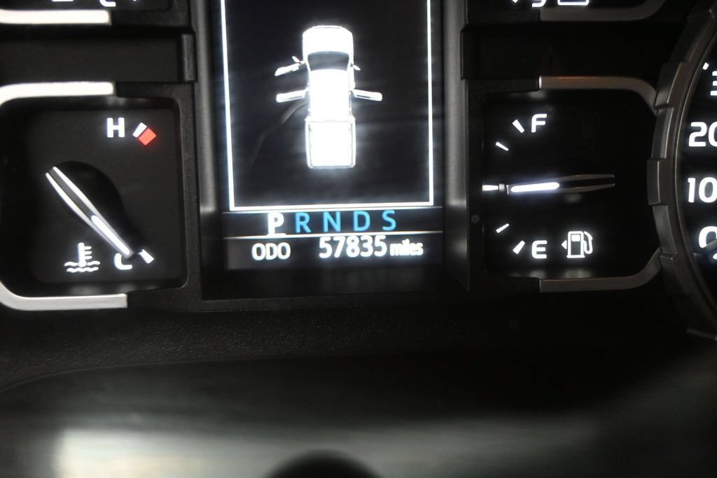 Used 2021 Toyota Tundra SR5 RWD image 2