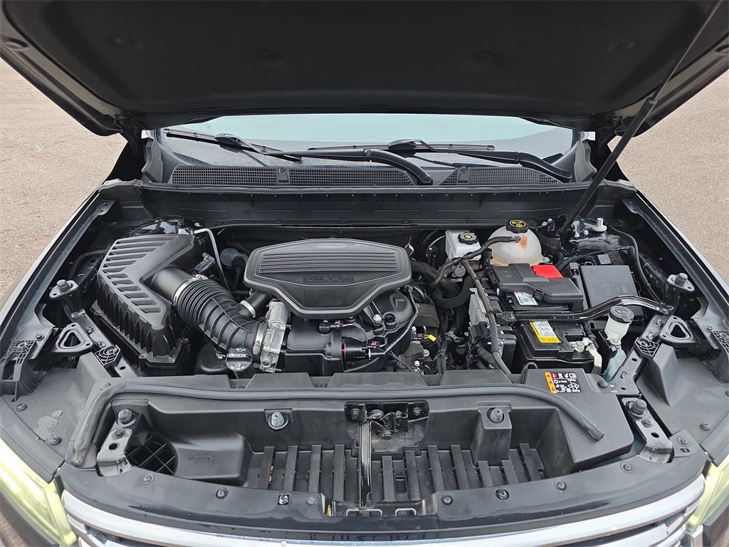 Certified 2023 GMC Acadia SLT w/ Preferred Package image 34