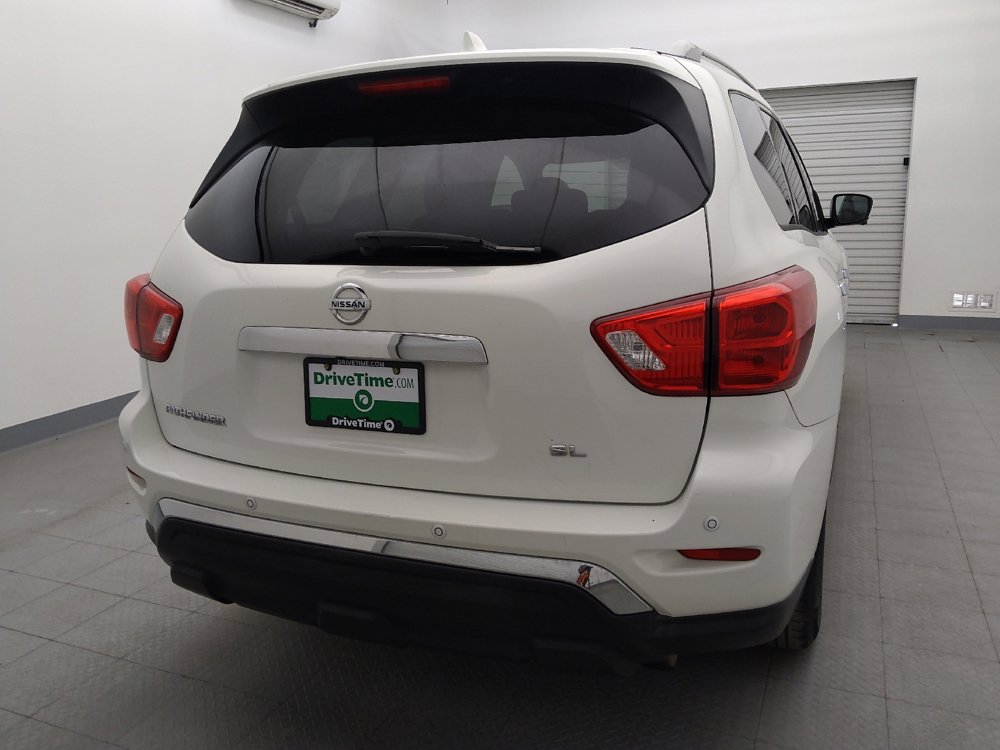 Used 2020 Nissan Pathfinder SL image 7