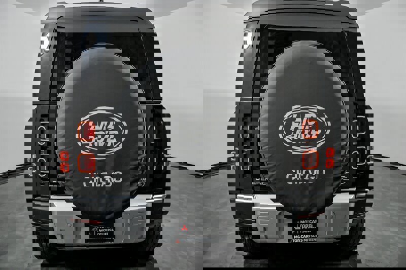 Used 2021 Land Rover Defender 110 image 9